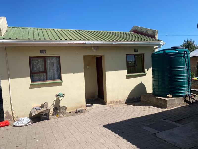 8 Bedroom Property for Sale in Ezibeleni Eastern Cape